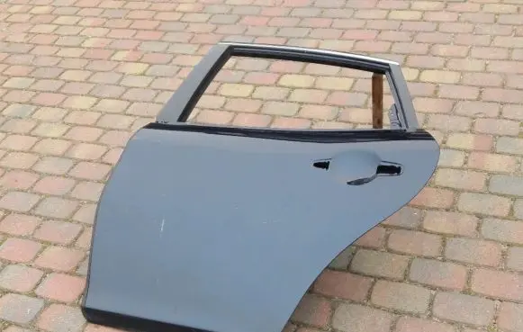 Infiniti Q70 Y51 Front door H210A-1MAMA