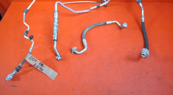 Volkswagen Eos Air conditioning (A/C) pipe/hose 1K0820721BD 1K0820743CD