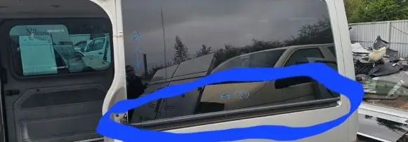 Ford Transit Sliding door middle rail 
