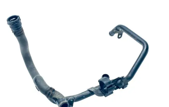 Volkswagen Golf VII Engine coolant pipe/hose 5Q0121070AH 5Q0122051BA 5Q0121051B