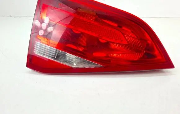Audi A4 S4 B8 8K Tailgate rear/tail lights 8K5945093D
