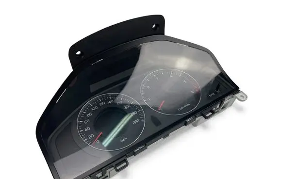 Volvo XC70 Speedometer (instrument cluster) 31254535AA