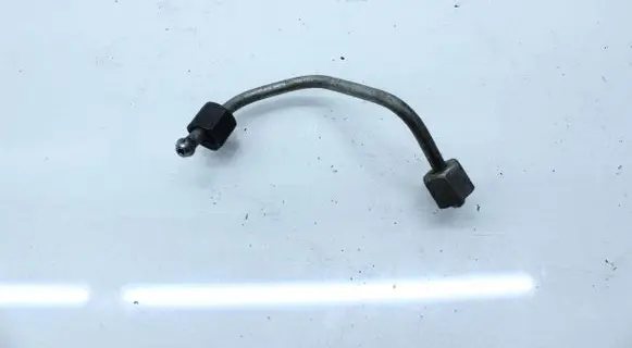 Citroen C4 Grand Picasso Fuel injector supply line/pipe 