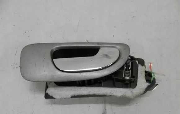 Peugeot 307 Rear door interior handle 