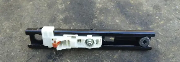 Renault Captur II Seat belt adjustment rail 878249105R
