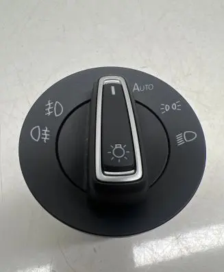 Volkswagen Golf VII Light switch 5G0941431BD