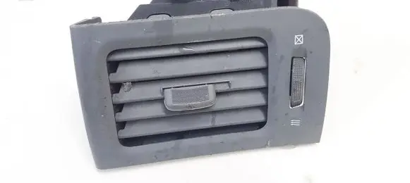 Nissan X-Trail T31 Dash center air vent grill 68760jg00b p19670a75010