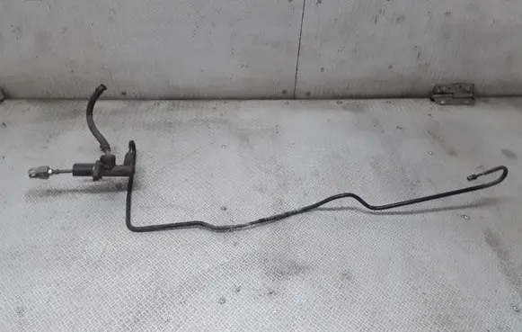 Mazda MPV Clutch slave cylinder 