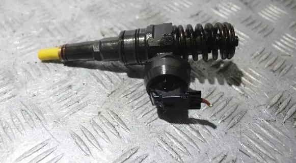 Skoda Octavia Mk2 (1Z) Fuel injector