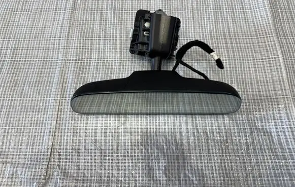 Jaguar F-Pace Rear view mirror (interior) J8A217E678AA
