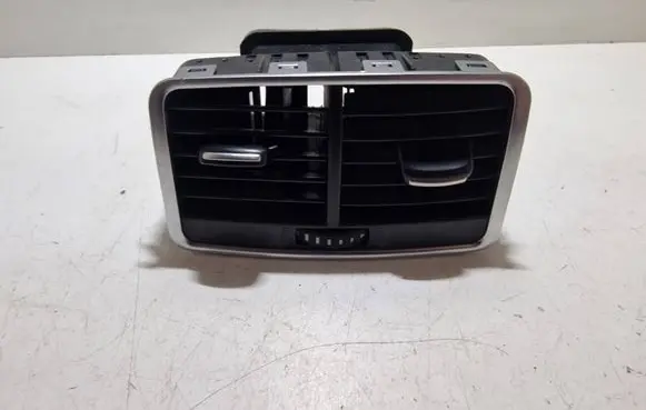 Audi A6 S6 C6 4F Rear air vent grill 4F0819203C