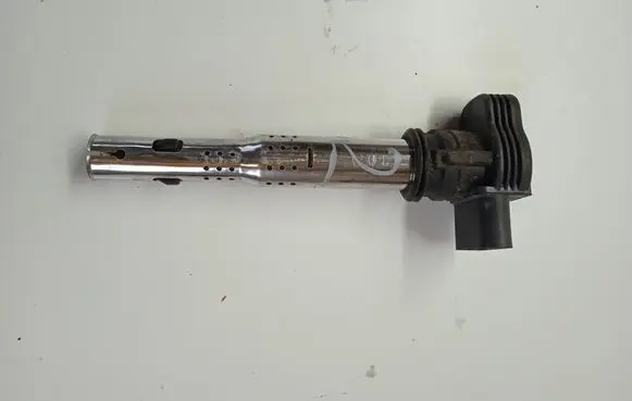 Seat Toledo III (5P) High voltage ignition coil 07K905715
