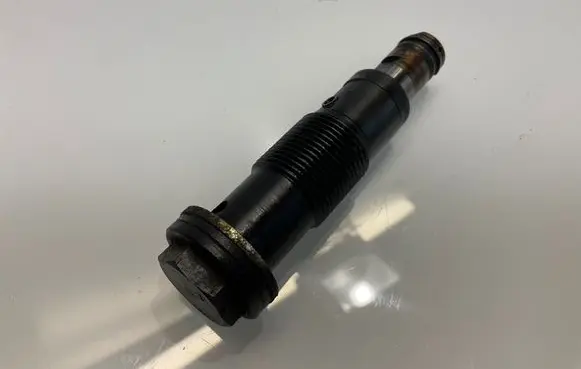 Mercedes-Benz E W211 Timing belt/chain tensioner 