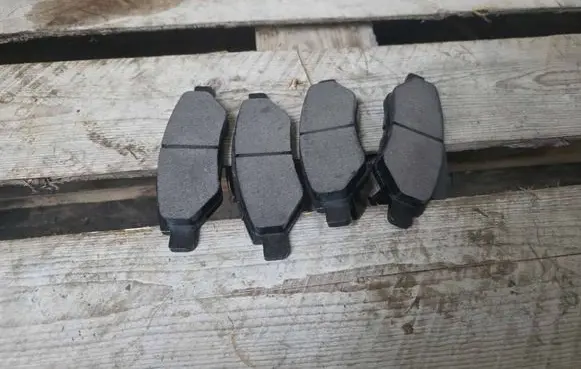 Cadillac CTS Brake pads (rear) 