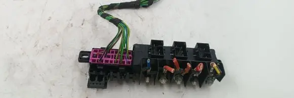 Volkswagen Golf IV Fuse box set 8l0941822