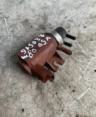 Volvo V50 Turbo solenoid valve 65701