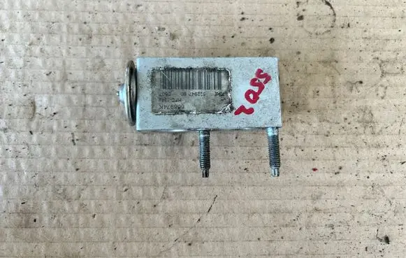 Peugeot 207 Air conditioning (A/C) expansion valve 668974K