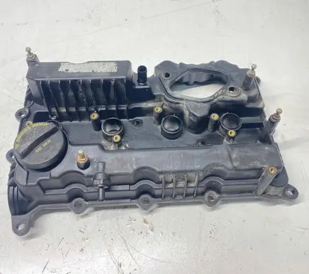 Hyundai Santa Fe Rocker cam cover 