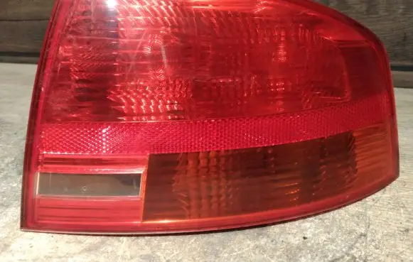 Audi A4 S4 B7 8E 8H Rear/tail lights 8E5945096