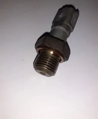 Peugeot 407 Oil pressure sensor 9631846480