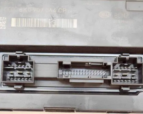 Audi A5 Sportback 8TA Central body control module 