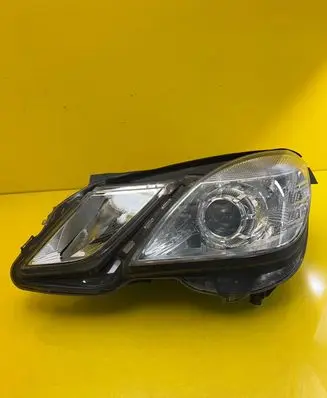 Mercedes-Benz E W212 Headlight/headlamp A2128208161