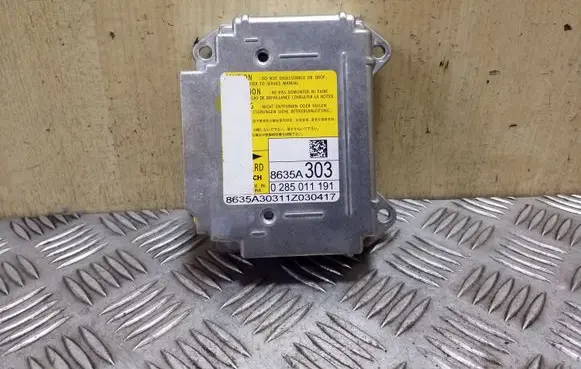 Mitsubishi ASX Airbag control unit/module 8635A303 0285011191