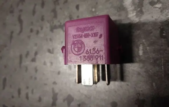 BMW X5 E53 Other relay 1388911 61361388911