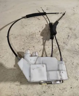 Subaru Legacy Rear door lock