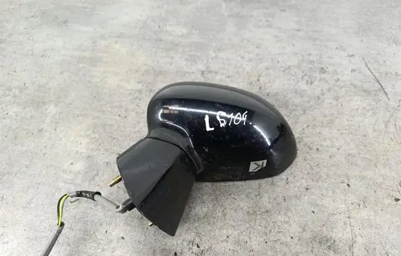 Honda Jazz Front door electric wing mirror 