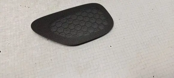 Side speaker trim/cover