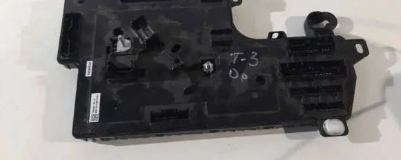 Tesla Model 3 Comfort/convenience module 110034090H 19114201YG20
