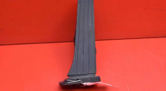 BMW 5 E60 E61 Accelerator throttle pedal 6789998-01
