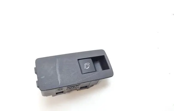 Opel Insignia B Seat control switch 13333631 322225228