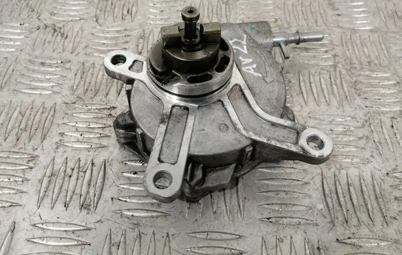 Toyota Avensis T250 Vacuum pump 293000R010