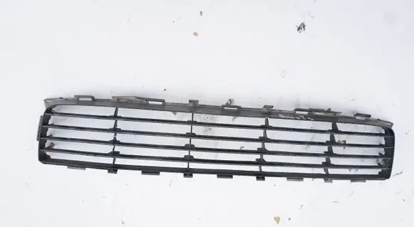 Toyota Auris 150 Front bumper lower grill HALOGENZALEPKA