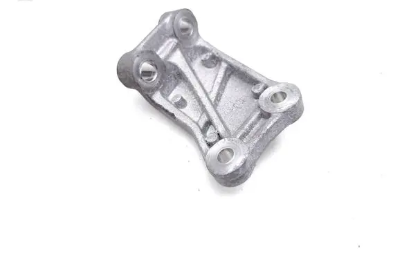 KIA Niro Generator/alternator bracket 3739003900