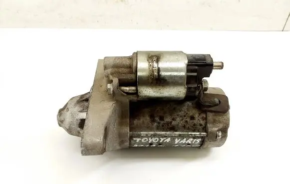Toyota Yaris Starter motor