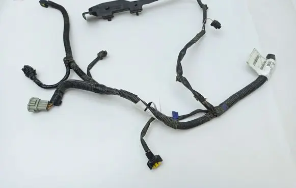 Nissan Navara D23 Headlight/headlamp wiring loom/harness 240125ju9c