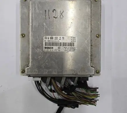 Mercedes-Benz C W202 Engine control unit/module A0001531379 28RTE000 0281010222