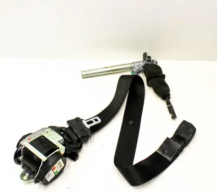 Maserati Ghibli Front seatbelt 627067200 6700014270