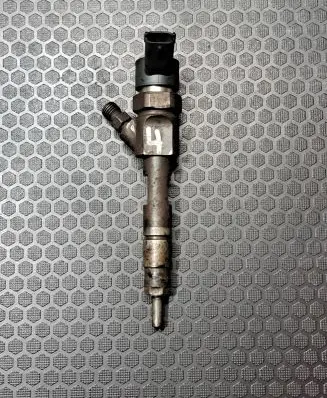 Volvo S40, V40 Fuel injector 0445110146