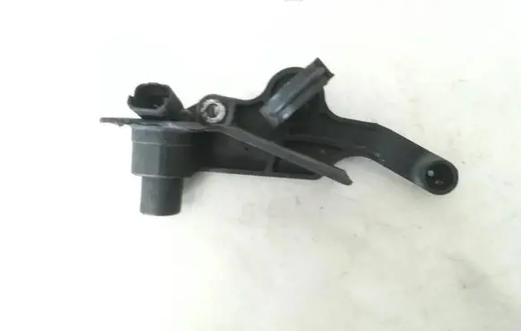 Peugeot 1007 Crankshaft position sensor 9639999880