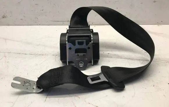 Audi A5 8T 8F Rear seatbelt 000090H 621421000 8K0857805R