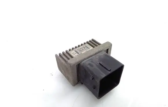 Renault Megane IV Glow plug pre-heat relay 110678071R