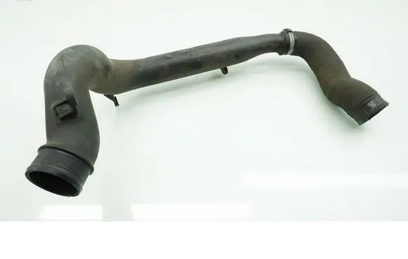 Volvo XC90 Air intake hose/pipe 30647918