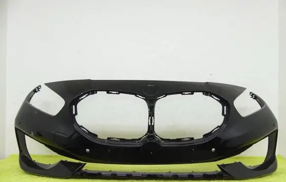 BMW 1 F40 Front bumper 7459708