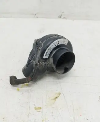 Opel Omega B2 Secondary air pump 90493287 021007810