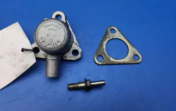 Thermostat/thermostat housing