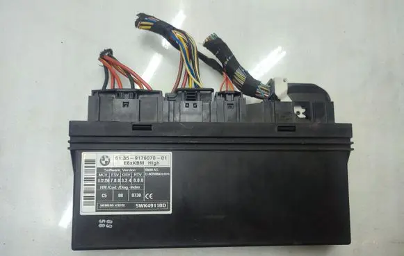 BMW 5 E60 E61 Comfort/convenience module 9176070